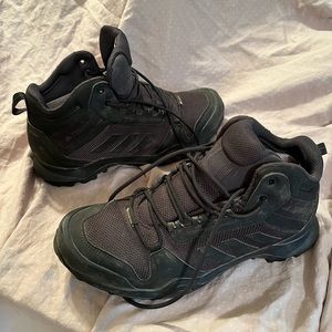 Adidas Terrex mid GTX hiking shoes